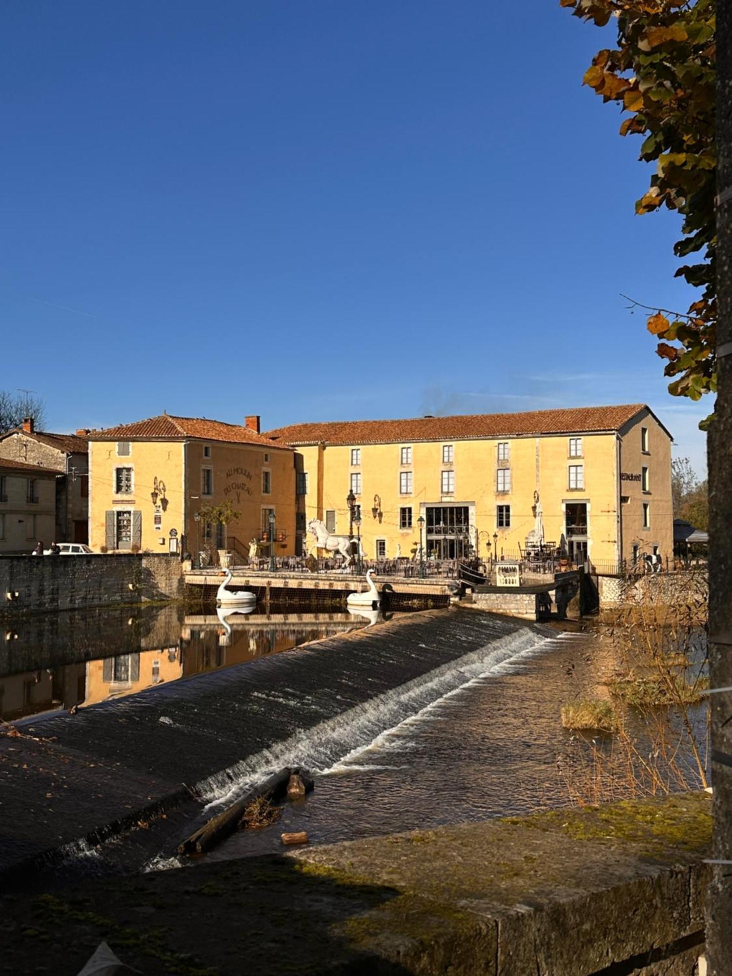 The Charming Private Farmhouse At La Grenouillere Puyreaux エクステリア 写真